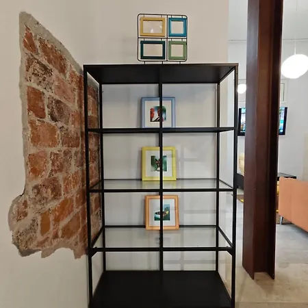 Town House Near The *