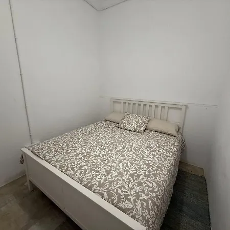 Town House Near The Apartment